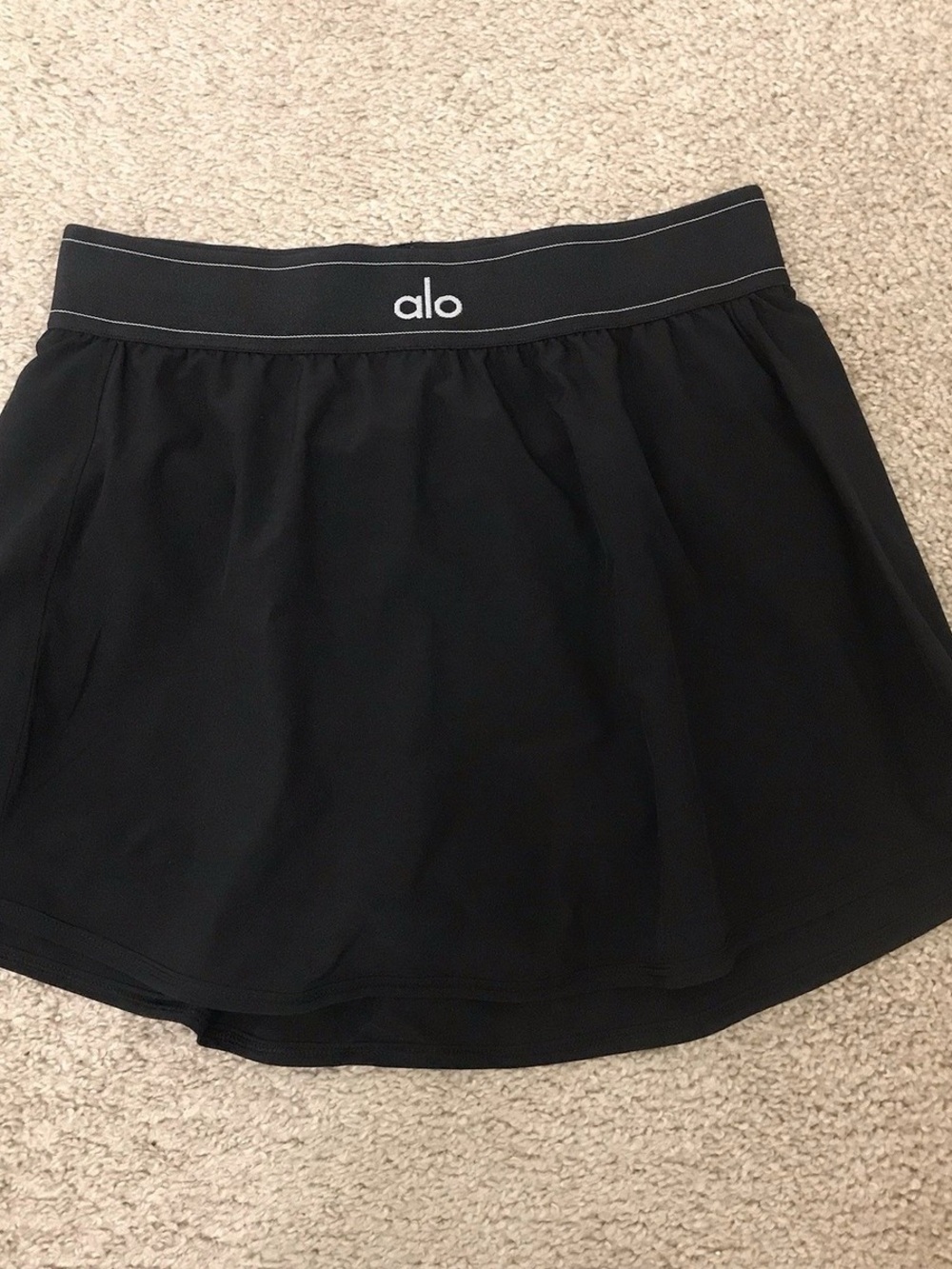 ALO Yoga Black Skater Tennis Skirt with Logo Waistband